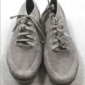 Women's Sz. 10 Vapormax Shoes
